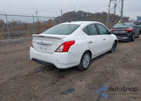 2019 Nissan Versa 1.6 Sv z USA, uszkodzony, nr VIN 3N1CN7AP0KL851131